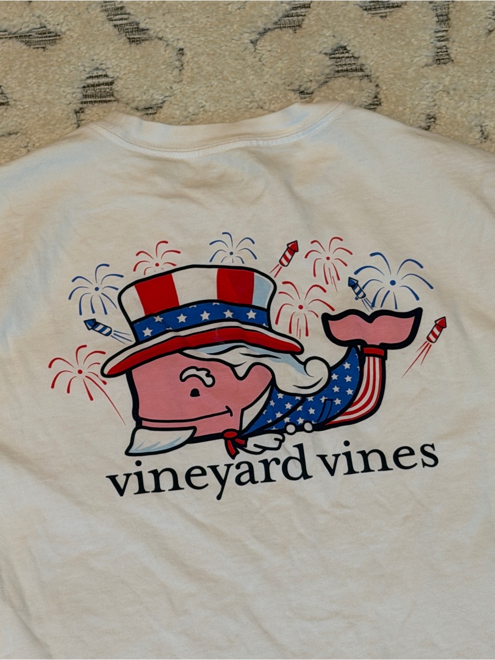 Vineyard Vines White Pocket Tee with Pink Patriotic Whale Youth Lg (16) EUC